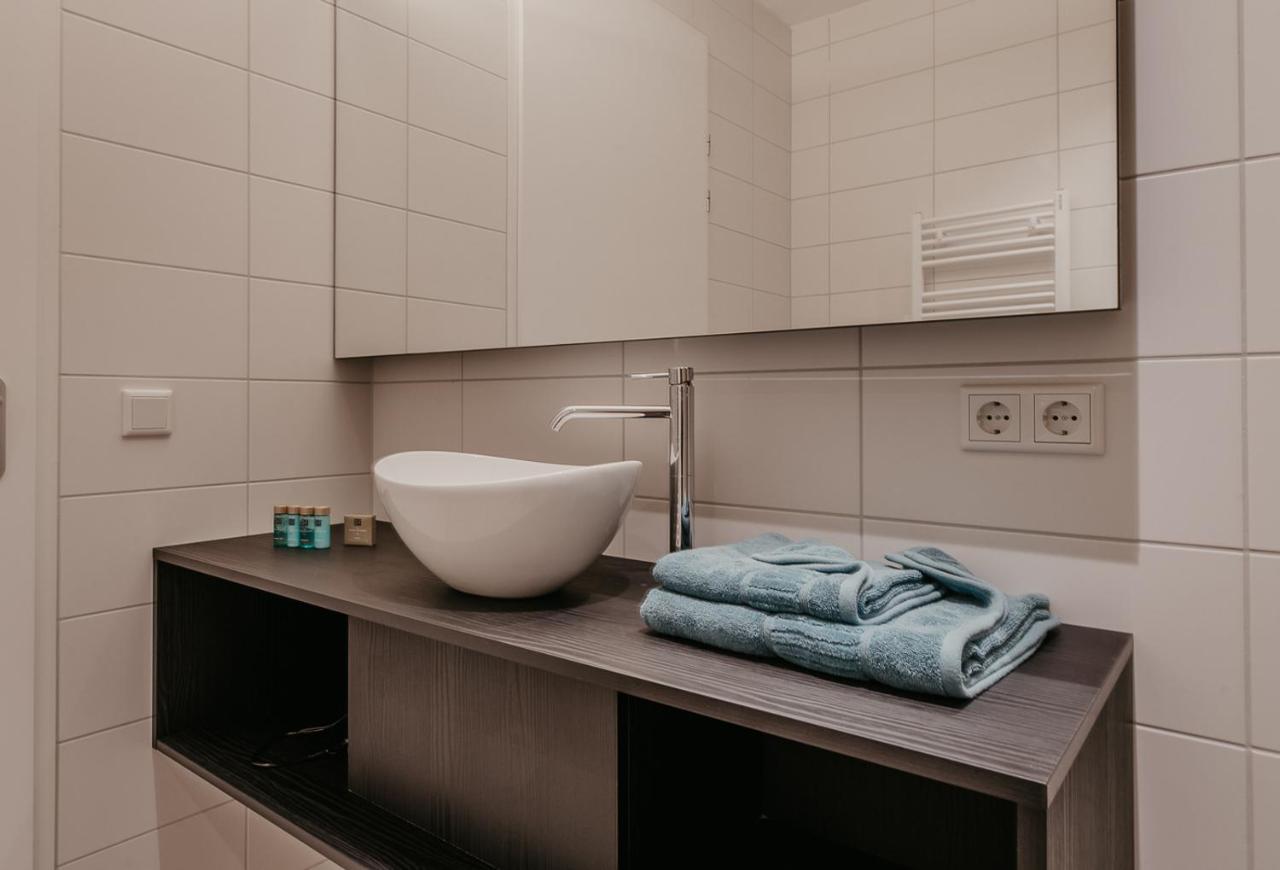 Appartement Residence Oude Haven Colijnsplaat Esterno foto
